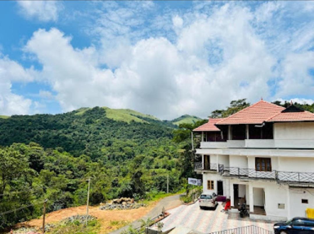 Orchid Ranipuram Apartment Kallar  Екстериор снимка