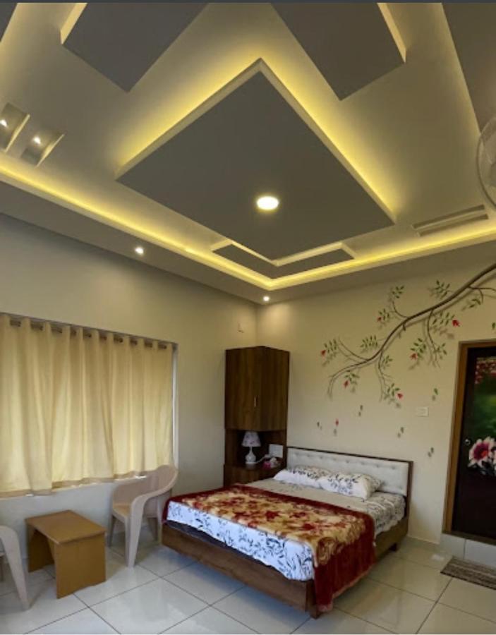 Orchid Ranipuram Apartment Kallar  Екстериор снимка