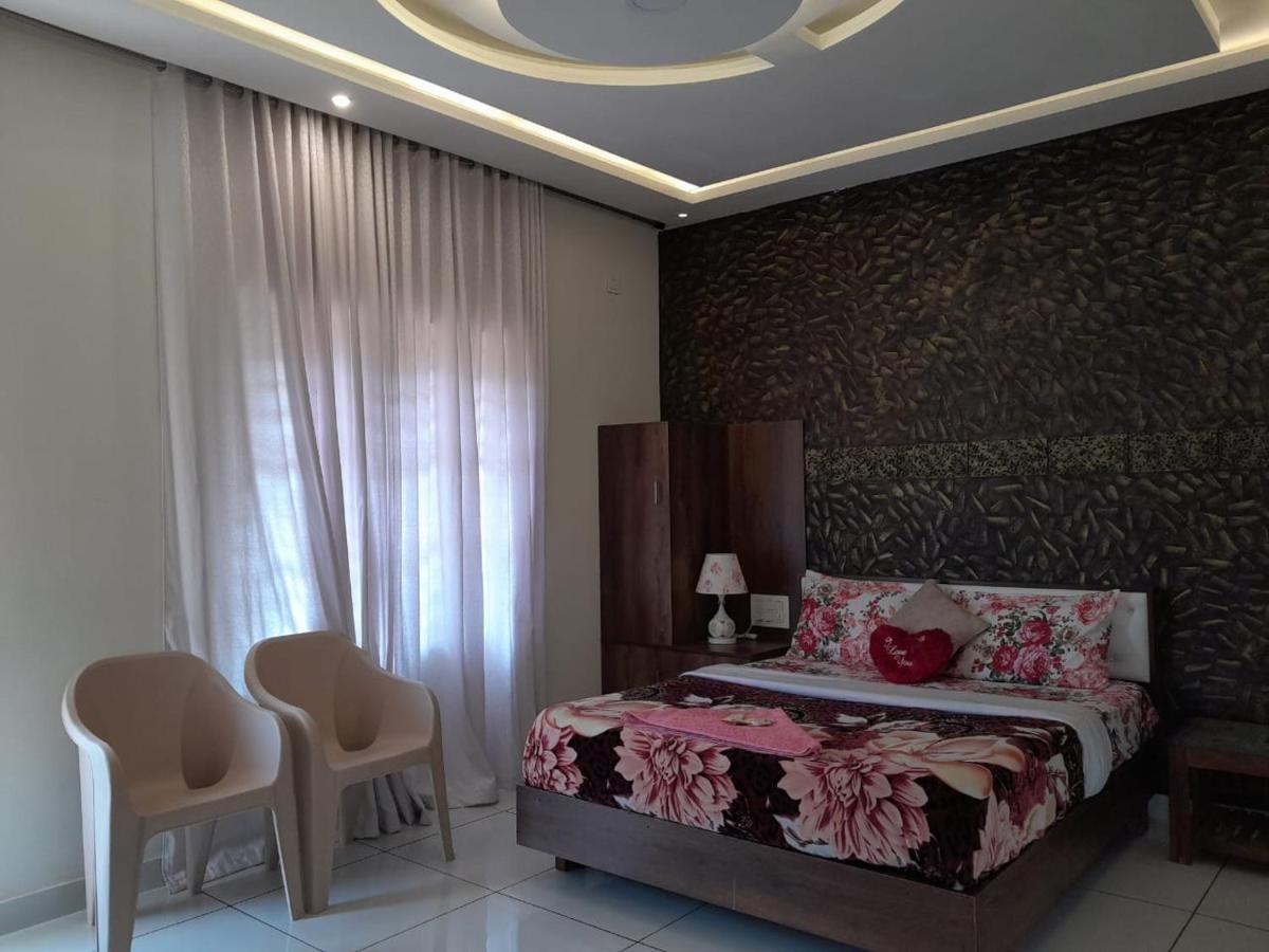 Orchid Ranipuram Apartment Kallar  Екстериор снимка